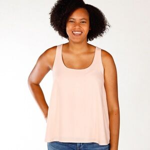 🌸. Women’s Scoop Neck Flow Tank Top - Blush Pink
